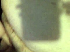 Просто си почивам и си играя, опипвам всяко кътче от тялото си