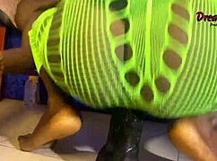 vera knows how to satisfy herself with toy and big dickk