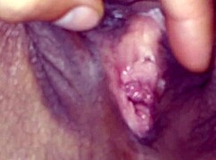 Family-style porn where they fuck pussy until it squirts.