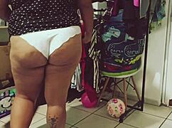 Curvy mexican bbw cleans the room