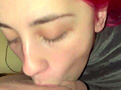 거칠고 질퍽한 목구멍 깊숙이 딥스로트 구토하며 BDSM 지배