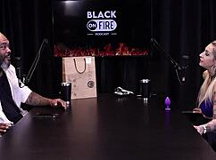 Julia Fontanelli's seductive massage turns into wild blowjob