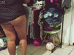 Curvy mexican bbw cleans the room