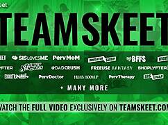 Söpö Pieni 18+ Stepsis Saa Vittunsa Halkaistuksi Monsterikyrvältä Riskialttiissa Goth Seksi Pelissä