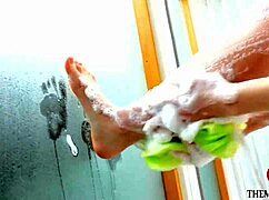 Innocent 20-year-old Chiaki Narumi in micro bikini pops water balloons wet