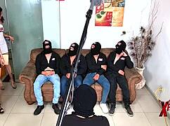 peruvians run a casting and fuck rich foreign women in the room