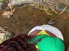 ayudo a desconocida y ella queria ir al bosque a tener sexo conmigo y casi nos descubren.