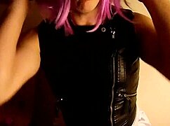 nurse lucy diamond twerking in fishnets, what a slutty sight 😏