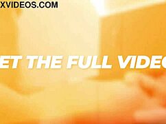 Goth Latin komşu kız arkadaşının sikini itaatkarca emiyor, POV misyoner iç boşaltma