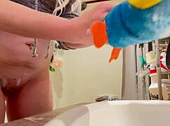 watch nikki lixxx shave her shaved pussy and finger it in pov?