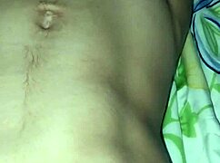 I can’t stop watching this novinho with a huge cock finishing solo, it’s my first time seeing something this wild!