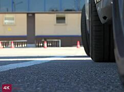 Šéf Sara Borks si dává pauzu na anál s hlubokým orálem a hračkami