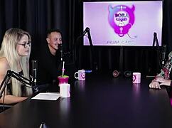 Should Everyone Try Hospital Therapy With Blonde?