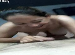 Esposa Venezolana Madura Geeft Extreme Blowjob met Massage, Hotwife Geniet van Oraal!