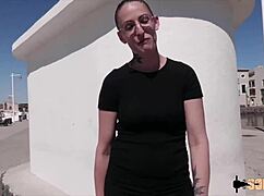 Arianna, сертифицированная шлюшка, хочет жесткого и глубокого анала! 😈