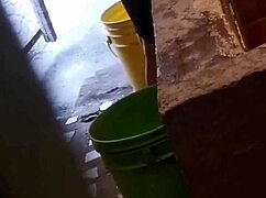 프리모 씻을 때 네 엉덩이 정액으로 채워줄게! 으르렁