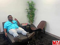 behind the scenes of mac's sex therapy episode 2 with monster cock and squirting