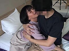 gonzo with a curious nurse, eager for h things at hospital