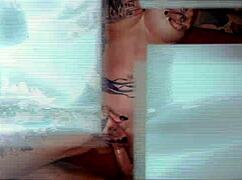 Hey, wanna see this hot Latina ass on a chilly Christmas night?