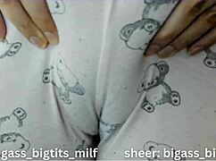 Pajama masturbation with big ass Arab teen