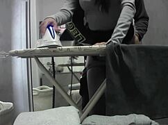 desperate housewife has orgasm during normal workday at home