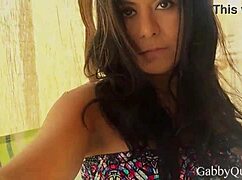 TEMPTING MEXIMILF GABBY QUINTEROS TOYS WITH HER CLIT BEFORE ANAL!