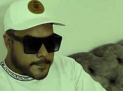 Aku nakal, bos fuck aku dalam dapur