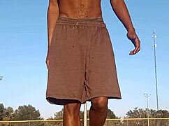 Taste the athletic brunette roommate in homemade dorm workout.