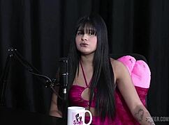 maggie sucks cock for cum on huge tits 😍