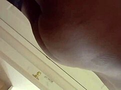 Yanks Quinn uživa v samo zadovoljstvu