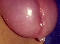 Niania Lexi Belle dołącza do niespodziewanego trójkąta