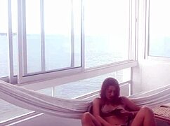 처음부터 이 조그만 18+ 면도 보지 계속 핥아대 맛있어 죽겠어