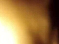 셀레나 베가가 처음으로 거대한 자지 맛봄, 그녀의 작은 입이 침 범벅