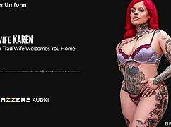 Your trad wife welcomes you home with a big ass blowjob 😘