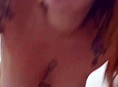 I'm trying to convince my boyfriend to leave his wife for me