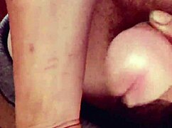 my quick foreskin handjob feels so damn good