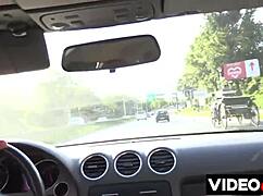 На улице групповуха с женой в дикой глотке по самые яйца