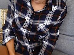 Wow, this horny black milf gets mouth fucked hard! 😍