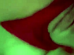 latina woman masturbates beautifully