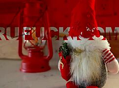 My Free Use Christmas Elves Bianca, Kimmy Kimm, Parker Ambrose, Sawyer Cassidy Get Hardcore Banged