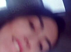 Mimi telanjang naik mobil ke motel buat main outdoor seru 😏