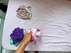 I hired a maid who provoked me with her shorts.