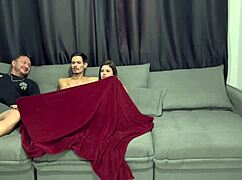 Strýc mého přítele odešel a využili jsme to k zabití touhy