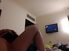 well licked my girlfriend's pussy in hotel room with lesbian cum and muff diving