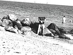 Just saw this huge cock at the nude beach, unreal sight!