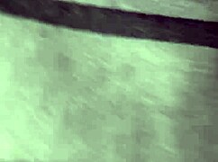 Pés escondidos sexy de negra bonita