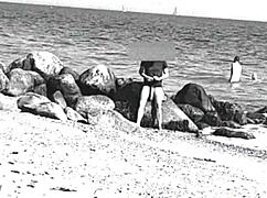 Just saw this huge cock at the nude beach, unreal sight!