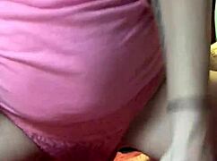 RUBBING CLIT TURNS TO PISS ORGASM!