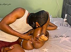 Заварен брат чука тийн розова путка в езда!