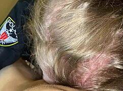 警官ジェンナが犯人たちを激しくファック